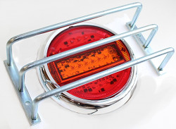 Ochranné mříže světel